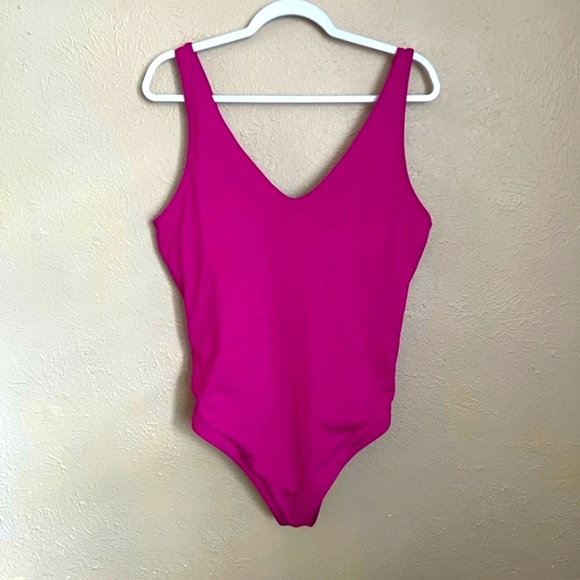 Athleta One Piece Swimsuit - Picture 1 of 2
